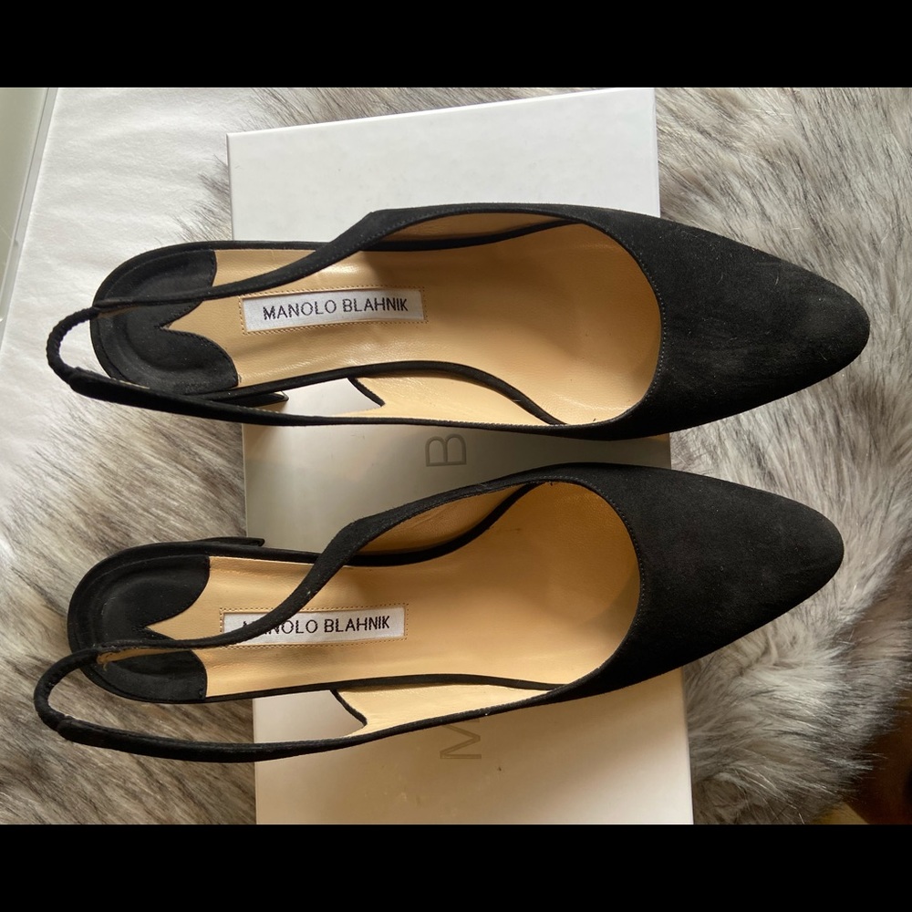 Manolo Blahnik Allurasa Black Suede heel